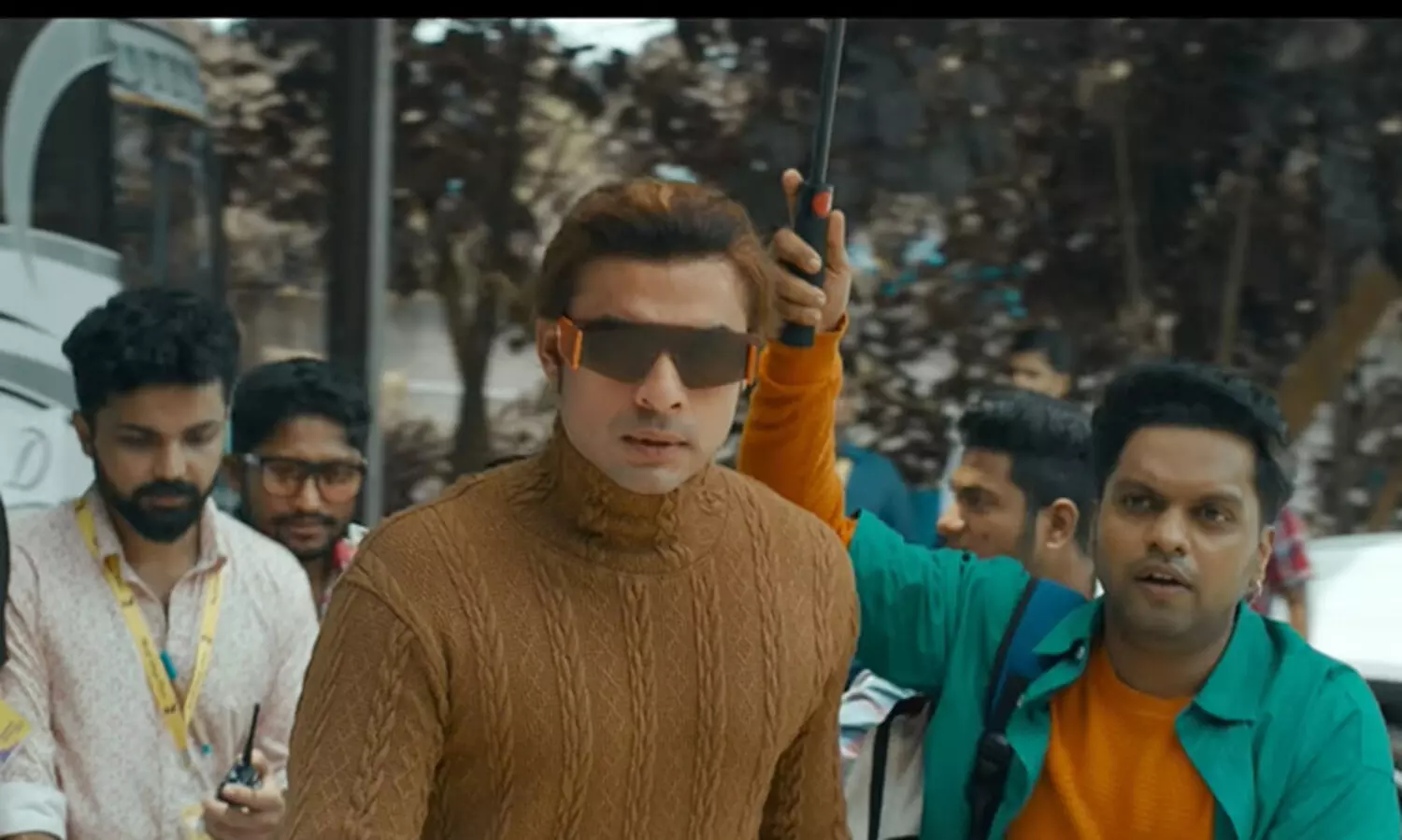 ‘എന്റർടൈൻമെന്റ് ഗ്യാരണ്ടീ’; വൈറലായി നടികർ ടീസർ