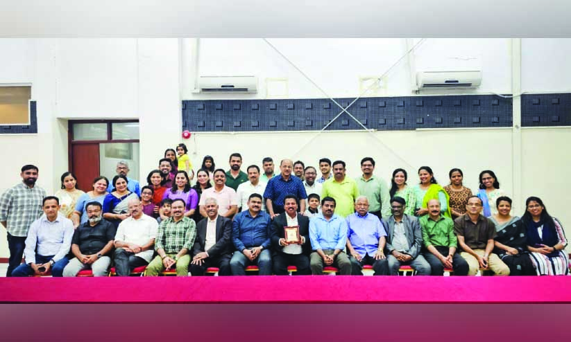 പീറ്റർ സോളമന് യാത്രയയപ്പ് പീറ്റർ സോളമന് യാത്രയയപ്പ്