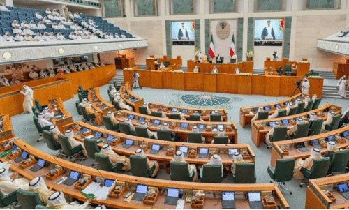 ജനാധിപത്യത്തെ അടയാളപ്പെടുത്തി തെരഞ്ഞെടുപ്പ്: ഇനി പുതിയ സഭ; 11 പുതുമുഖങ്ങൾ, ഒരു വനിത ജനാധിപത്യത്തെ അടയാളപ്പെടുത്തി തെരഞ്ഞെടുപ്പ്: ഇനി പുതിയ സഭ; 11 പുതുമുഖങ്ങൾ, ഒരു വനിത