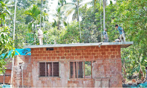 സ്ഫോടനം: ന​ടു​ങ്ങി നാ​ട്