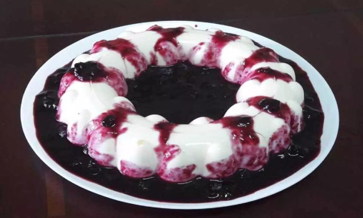 ബ്ലൂ ​ബെ​റി ബ്രെ​ഡ് പു​ഡ്ഡി​ങ്,