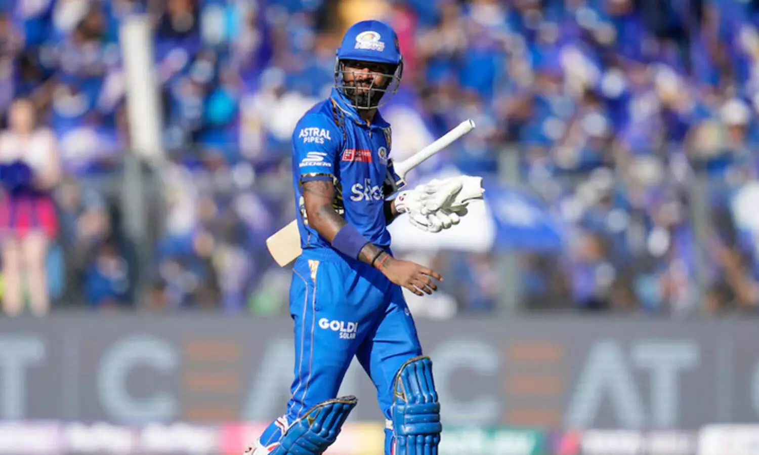 ഹാർദിക്കിനെ കൂവി വിളിക്കാതെ ആരാധകർ; മുംബൈക്ക് സീസണിലെ ആദ്യ ജയവും