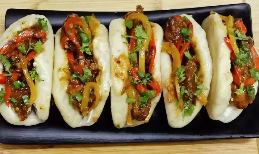 Sesame Chicken Bao, സെസമി ചിക്കൻ ബാവ് Sesame Chicken Bao, സെസമി ചിക്കൻ ബാവ്