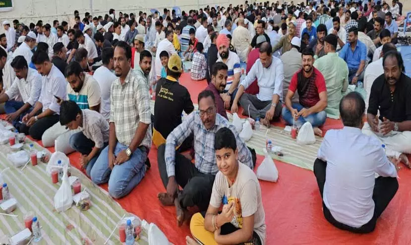 iftar meet conducted by Indian social club in salalah iftar meet conducted by Indian social club in salalah