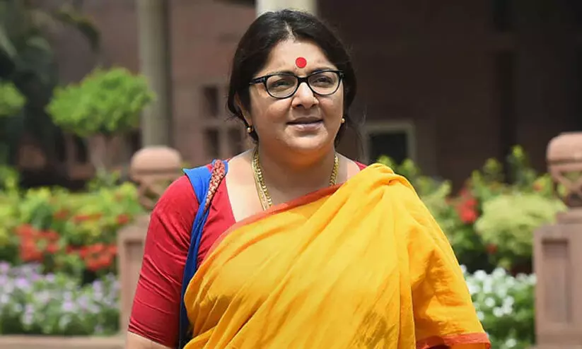 Hooghly BJP candidate Locket Chatterjee alleges Trinamool Congressmen attacked vehicle