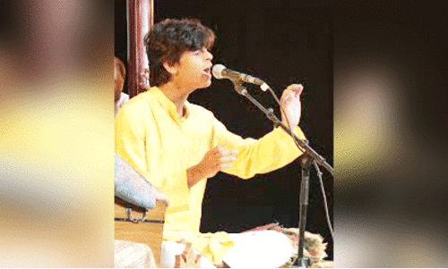 സം​ഗീ​ത സ​ന്ധ്യ ഇ​ന്ന്