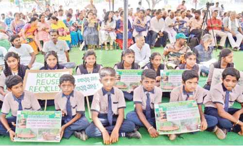 ജ​ല ദു​രു​പ​യോ​ഗം;  ബം​ഗ​ളൂ​രുവിൽ 362 പേ​ർ​ക്ക് പി​ഴ