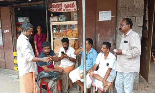 ചായക്കോപ്പയിലെ കൊടുങ്കാറ്റല്ല വോട്ടാവേശം