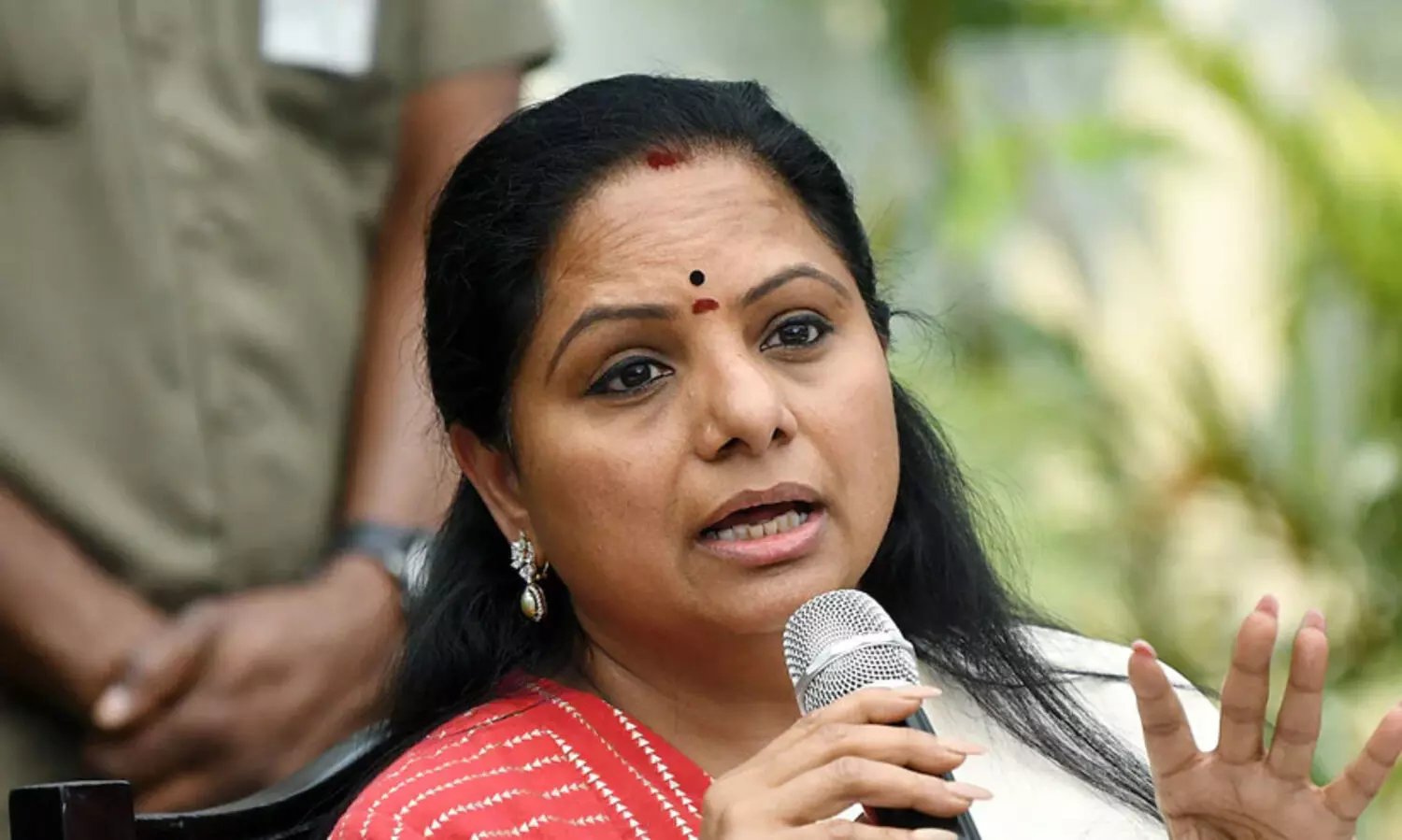 ഡൽഹി മദ്യനയ കേസ്: കവിതക്ക് ജാമ്യം; കെജ്രിവാളിന്റെ ജുഡീഷ്യൽ കസ്റ്റഡി നീട്ടി