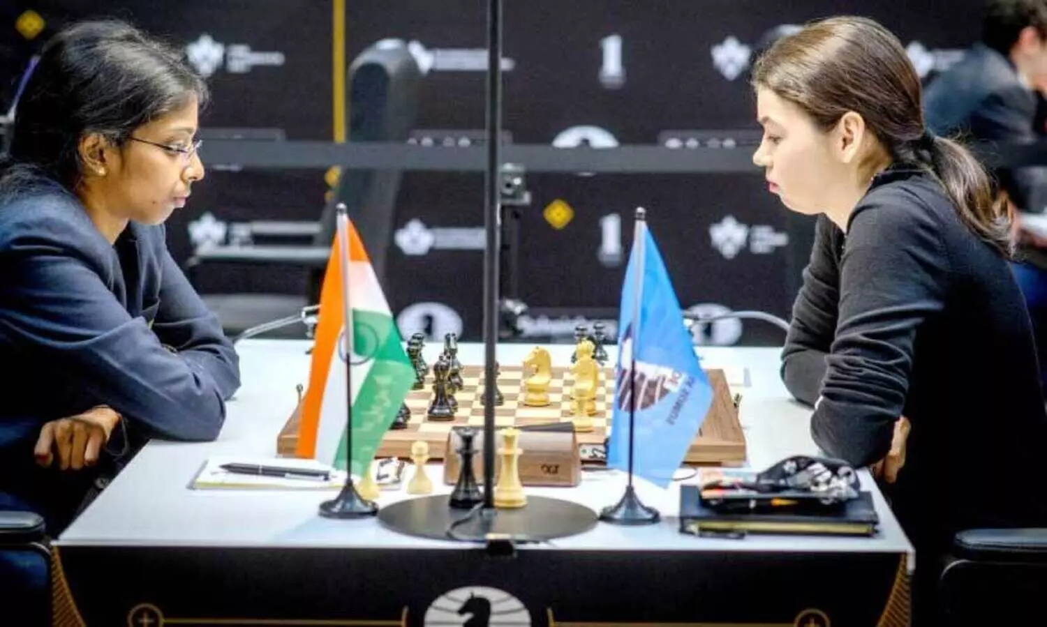 കാൻഡിഡേറ്റ്സ് ചെസ്: പ്രഗ്നാനന്ദക്കും ഗുകേഷിനും വൈശാലിക്കും സമനില; വിദിതും ഹംപിയും തോറ്റു