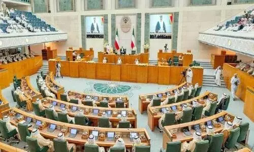 സ​ർ​ക്കാ​ർ രാ​ജി അ​മീ​ർ സ്വീ​ക​രി​ച്ചു; കാ​വ​ൽ മ​ന്ത്രി​സ​ഭ​യാ​യി തു​ട​രും