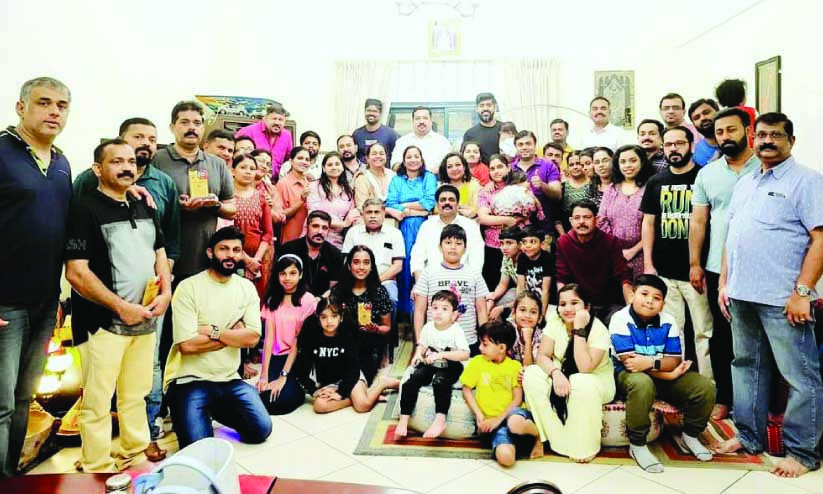 പാ​ല​ക്കാ​ട് പ്ര​വാ​സി അ​സോ​സി​യേ​ഷ​ൻ വി​ദ്യാ​ർ​ഥി​ക​ളെ ആ​ദ​രി​ച്ചു