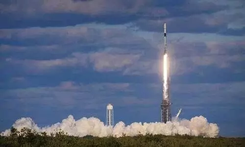 വീണ്ടും സൈനിക ചാര ഉപഗ്രഹം വിക്ഷേപിച്ച് ദക്ഷിണ കൊറിയ