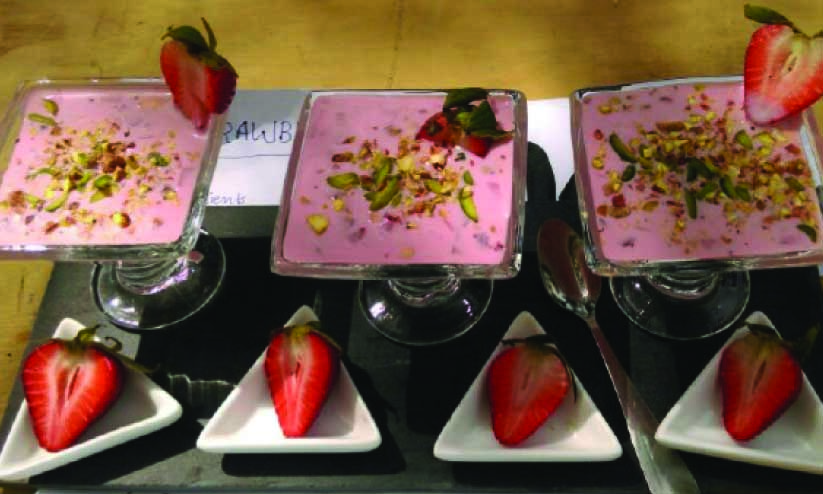 Strawberry Pistachio Pudding, സ്ട്രോബെറി പിസ്ത പുഡ്ഡിങ് Strawberry Pistachio Pudding, സ്ട്രോബെറി പിസ്ത പുഡ്ഡിങ്