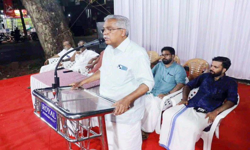 മതഭ്രാന്ത് പ്രചരിപ്പിക്കുന്നവർ ബി.ജെ.പി -ബിനോയ് വിശ്വം