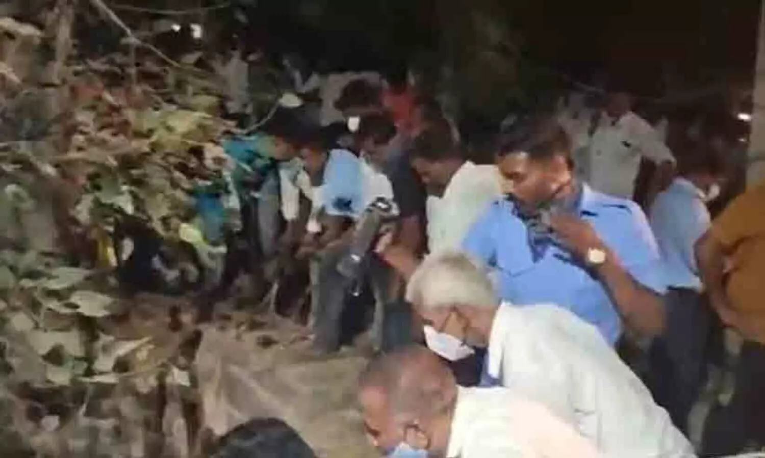 മഹാരാഷ്ട്രയിൽ കിണറ്റിൽ വീണ പൂച്ചയെ രക്ഷിക്കാനുള്ള ശ്രമത്തിനിടെ അഞ്ച് മരണം