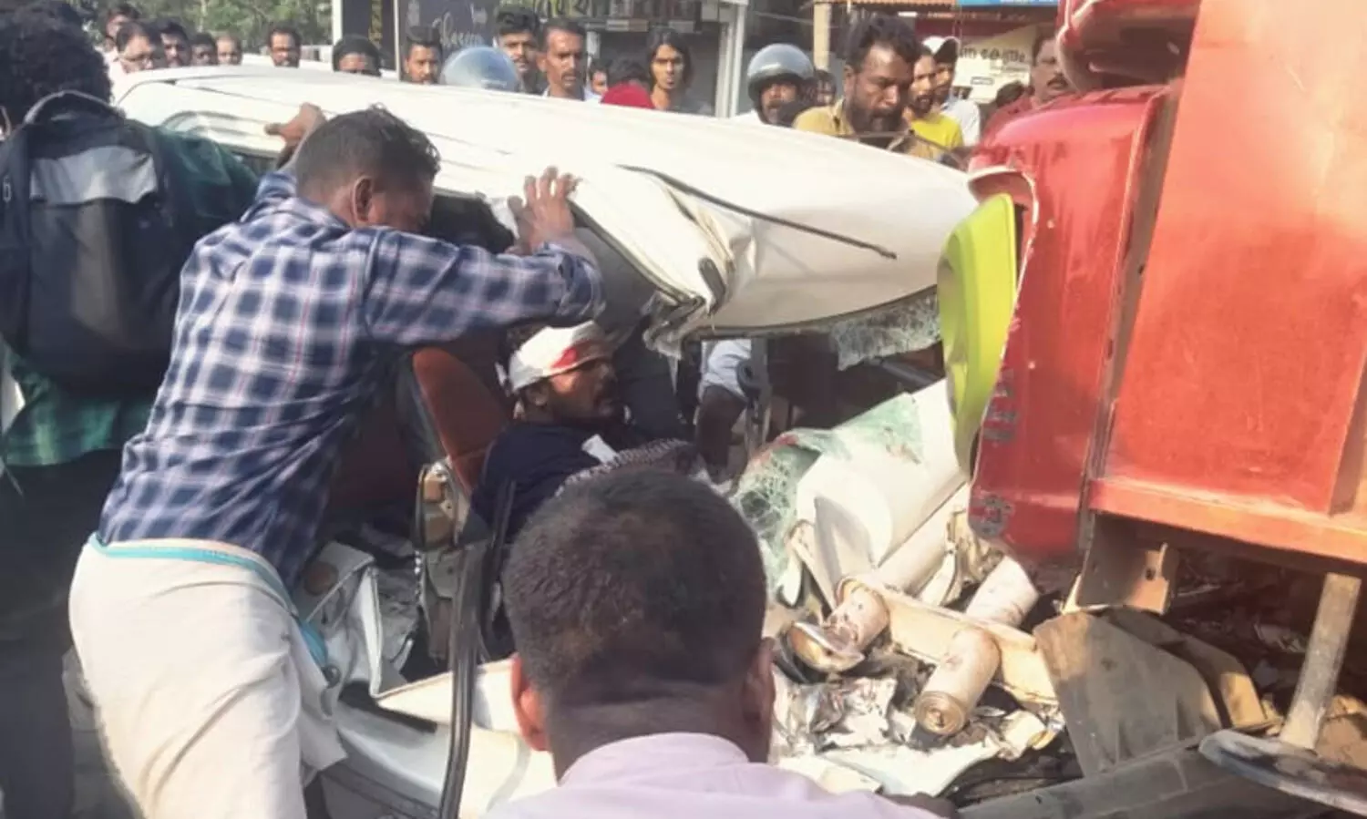 An accident involving a lorry and a car at Kalachal on the state highway