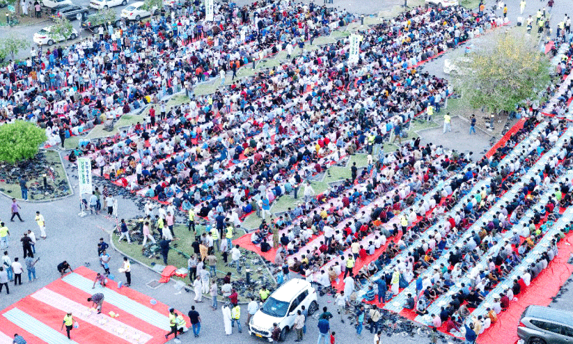 Sincerely Ruvi KMCC Mega Grand Iftar