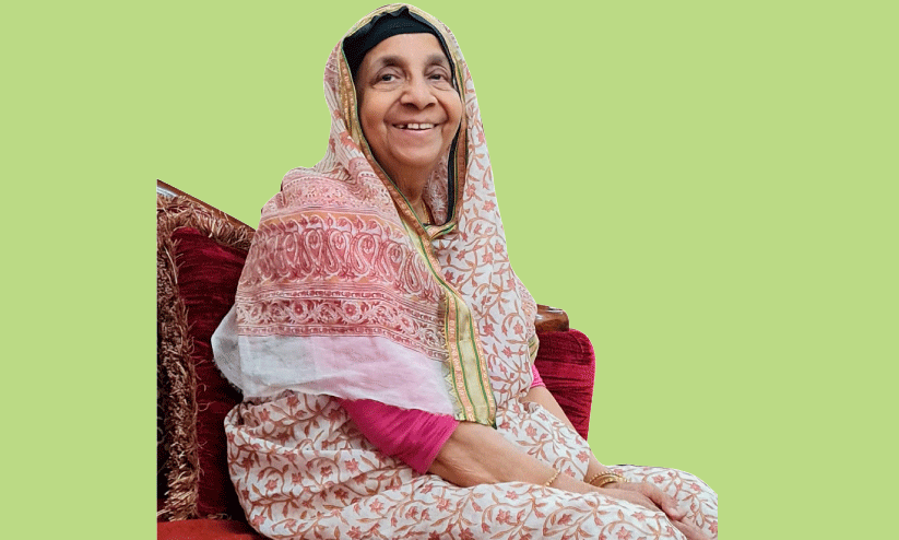 Love in a family with a hundred members