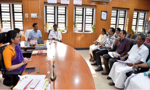 വയനാട് ജി​ല്ല​യി​ൽ ര​ണ്ട് പ്ര​ശ്‌​ന​ബാ​ധി​ത ബൂ​ത്തു​ക​ൾ