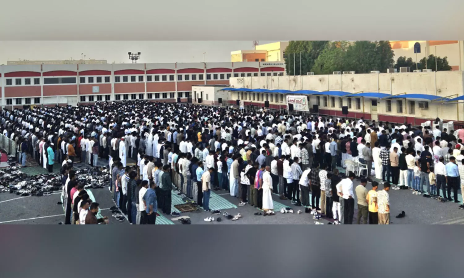 ഇന്ത്യൻ സ്കൂൾ ഈദ്ഗാഹിൽ ഒഴുകിയെത്തിയത് ആയിരങ്ങൾ