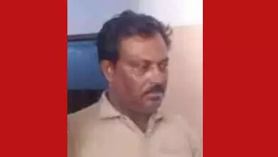 ബസ് യാത്രക്കാരിയെ പീഡിപ്പിച്ച കണ്ടക്ടർ 27 വർഷത്തിന് ശേഷം പിടിയിൽ ബസ് യാത്രക്കാരിയെ പീഡിപ്പിച്ച കണ്ടക്ടർ 27 വർഷത്തിന് ശേഷം പിടിയിൽ