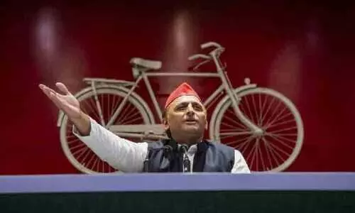 akhilesh yadav