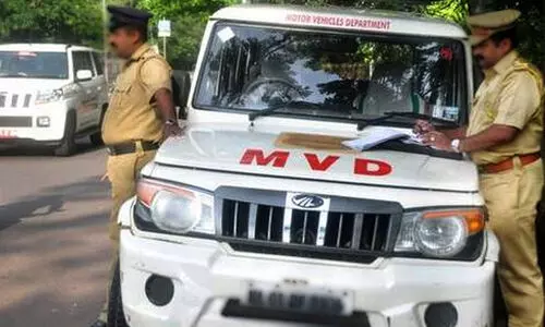 32.21 ലക്ഷം നഷ്ടമെന്ന്​; ആർ.ടി.ഒക്കെതിരെ പൊലീസ്​ കേസ്