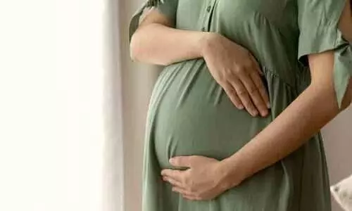 ഗർഭിണിയാകുന്നത് യുവതികളായ അമ്മമാരെ പെട്ടെന്ന് വാർധക്യത്തിലെത്തിക്കുമെന്ന് പഠനം