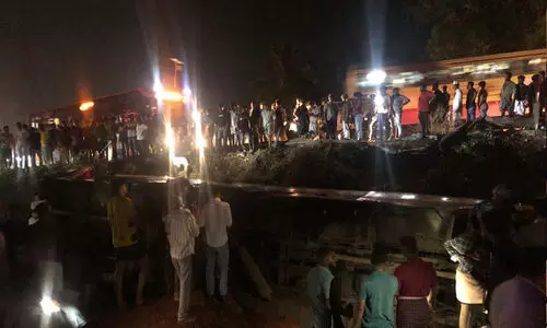 മലപ്പുറം തലപ്പാറയിൽ കെ.എസ്.ആർ.ടി.സി ബസ് താഴ്ചയിലേക്ക് മറിഞ്ഞു; നിരവധി പേർക്ക് പരിക്ക്