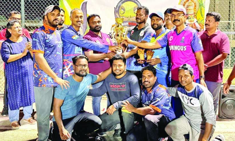 പ​ത്ത​നം​തി​ട്ട വാ​രി​യേ​ഴ്സ്‌ ചാ​മ്പ്യ​ന്മാ​ർ