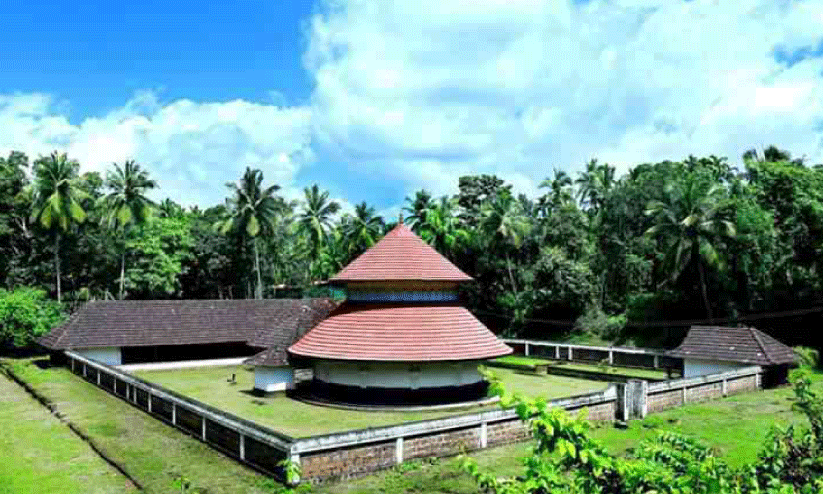 muthuvallur durga temple
