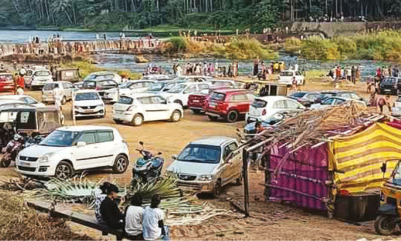 Visitors flock to spend the evening at Elad Check Dam