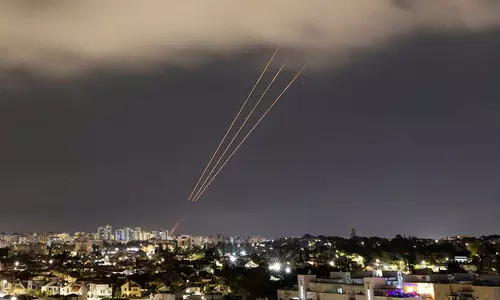 യുദ്ധഭീതിയിൽ പശ്ചിമേഷ്യ; അടിയന്തര യോഗം വിളിച്ച് യു.എൻ യുദ്ധഭീതിയിൽ പശ്ചിമേഷ്യ; അടിയന്തര യോഗം വിളിച്ച് യു.എൻ