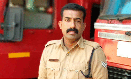 മ​നോ​ജ്