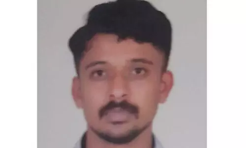 അമ്മേ, സുരക്ഷിതനാണ്; ഇറാൻ പിടിച്ചെടുത്ത കപ്പലിലെ മലയാളി ധനേഷ് കുടുംബവുമായി സംസാരിച്ചു