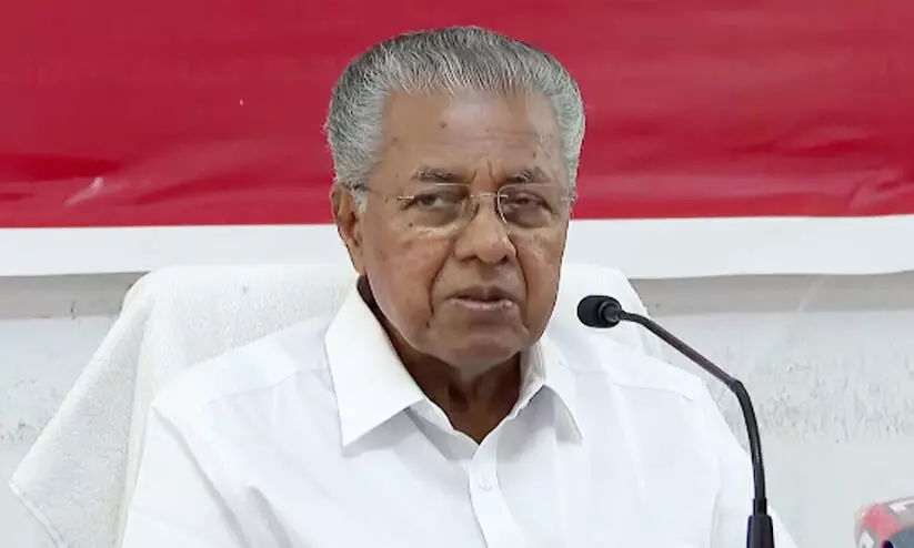 സർവേകൾക്ക് പെയ്ഡ് ന്യൂസ് സ്വഭാവം; തട്ടിക്കൂട്ടിയ കണക്കുകളെന്നും മുഖ്യമന്ത്രി പിണറായി സർവേകൾക്ക് പെയ്ഡ് ന്യൂസ് സ്വഭാവം; തട്ടിക്കൂട്ടിയ കണക്കുകളെന്നും മുഖ്യമന്ത്രി പിണറായി