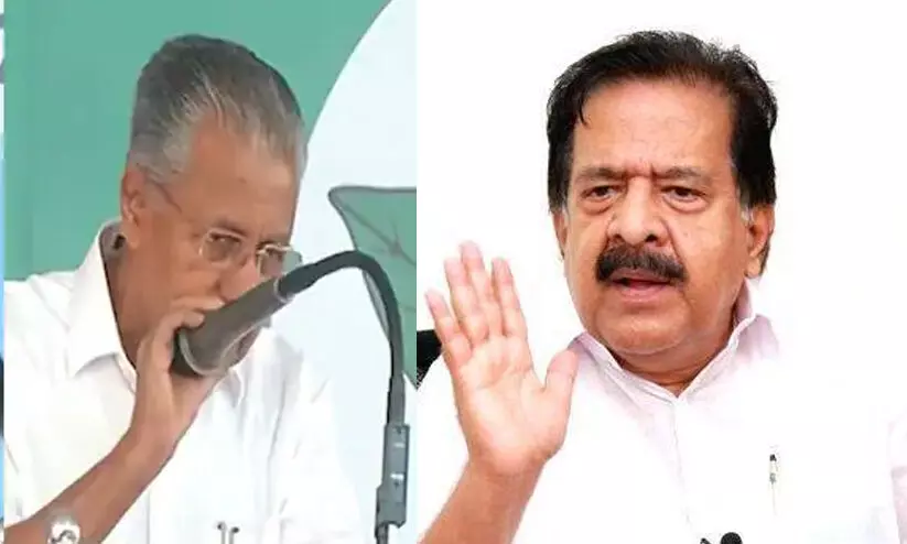 മൈക്ക് പോലും മുഖ്യമന്ത്രിയോട് പ്രതിഷേധിക്കുന്നുവെന്ന് ചെന്നിത്തല