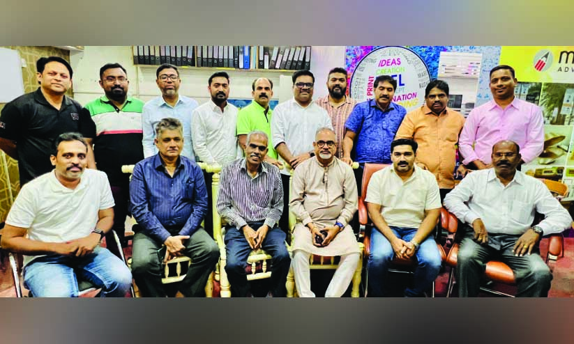 തൃശൂർ യു.ഡി.എഫ് ദുബൈ പ്രവർത്തകയോഗം തൃശൂർ യു.ഡി.എഫ് ദുബൈ പ്രവർത്തകയോഗം