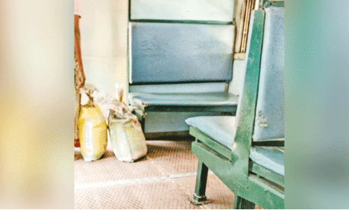 അ​തി​ര്‍ത്തി​ക​ളി​ല്‍ അ​രി​ക്ക​ട​ത്ത് സ​ജീ​വം