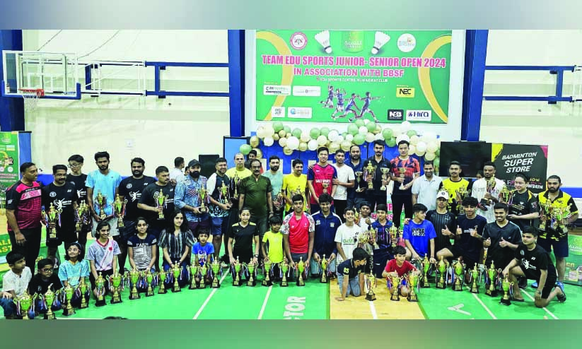 ബാ​ഡ്മി​ന്റ​ൺ ടൂ​ർ​ണ​മെ​ന്‍റ്​ സ​മാ​പി​ച്ചു