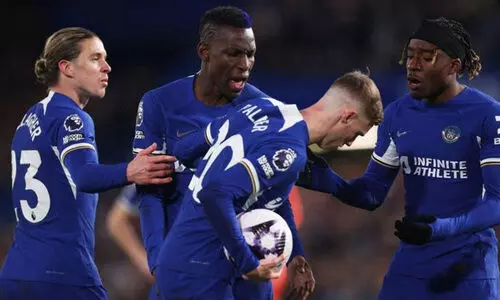 പെനാൽറ്റിയെടുക്കാൻ താരങ്ങൾ തമ്മിൽ തർക്കം; ഗോളിൽ ആറാടിയിട്ടും ചെൽസിക്ക് നാണക്കേട്