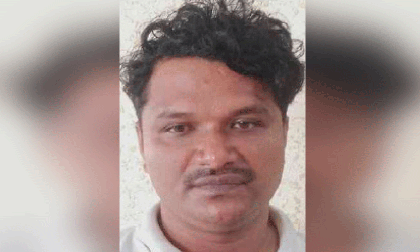 മു​ജീ​ബ്