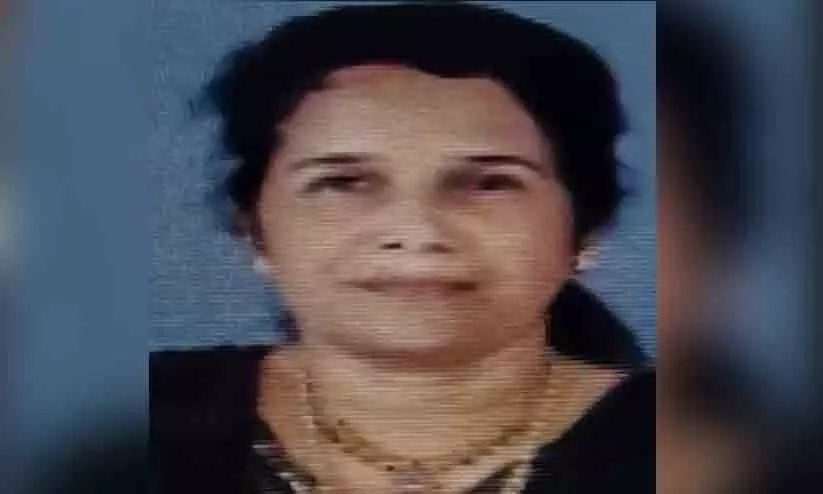 മോൻസൺ മാവുങ്കലിന്റെ ഭാര്യ കുഴഞ്ഞുവീണ് മരിച്ചു