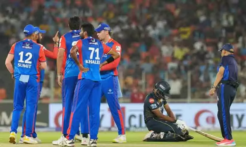 ഗുജറാത്ത് ടൈറ്റൻസിനെ എറിഞ്ഞൊതുക്കി; ഡൽഹിക്ക് 90 റൺസ് വിജയലക്ഷ്യം ഗുജറാത്ത് ടൈറ്റൻസിനെ എറിഞ്ഞൊതുക്കി; ഡൽഹിക്ക് 90 റൺസ് വിജയലക്ഷ്യം