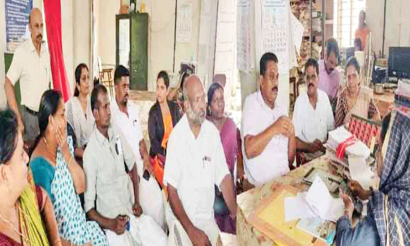 കടുങ്ങല്ലൂരിൽ കുടിവെള്ള ക്ഷാമം രൂക്ഷം; ജനപ്രതിനിധികൾ വാട്ടർ അതോറിറ്റി അസി. എൻജിനീയറെ ഉപരോധിച്ചു