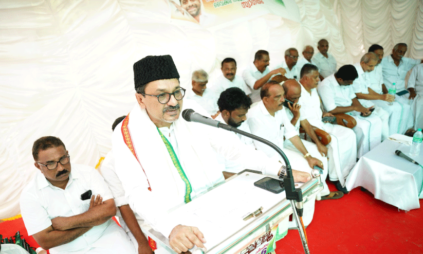 മോദി സർക്കാർ പാർലമെന്‍റിനെ നോക്കുകുത്തിയാക്കി -സാദിഖലി ശിഹാബ് തങ്ങൾ