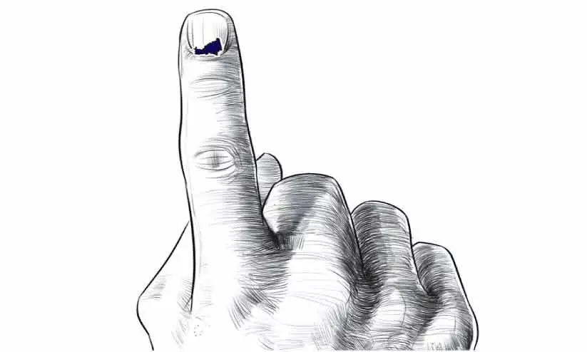 തമിഴകത്തെ ത്രി​കോ​ണ മ​ത്സ​രങ്ങൾ  ആ​ത്മ​വി​ശ്വാ​സ​ങ്ങ​ൾ