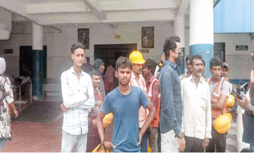 ഉയരപ്പാത നിർമാണത്തിനിടെ തൊഴിലാളികളുടെ മരണം; നിർമാണക്കമ്പനിയുടെ അശ്രദ്ധ മൂലമെന്ന്​ ആക്ഷേപം