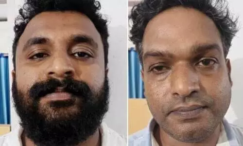 അ​നീ​സ്    മു​സ്ത​ഫ